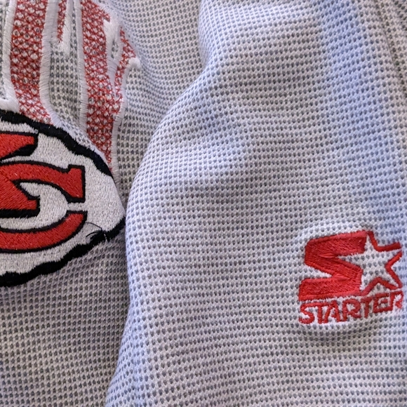 Vintage Kansas City Chief's Classic NFL Team Collection Hoodie by Starter - Picture 11 of 13